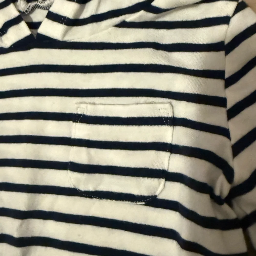 Carter’s Striped Long Sleeve Shirt With Hood 3T